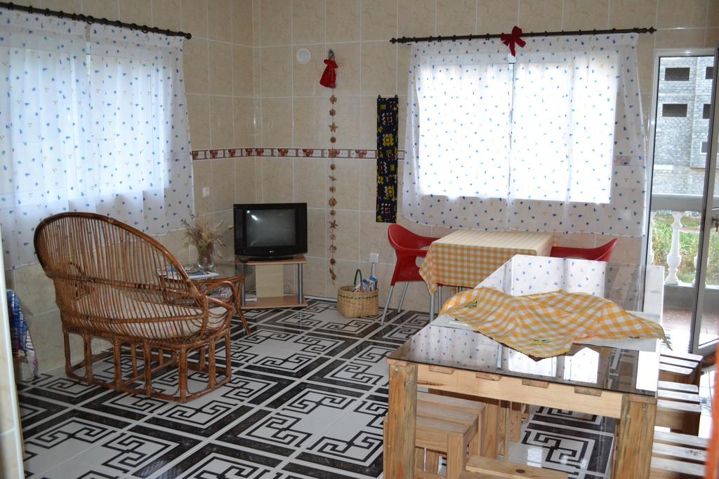 Bed and Breakfast Residencial Trilhas & Montanhas Понта-ду-Сол Экстерьер фото